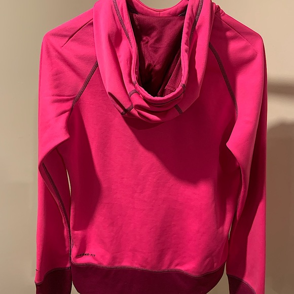 Nike sweatshirt! - Picture 3 of 3